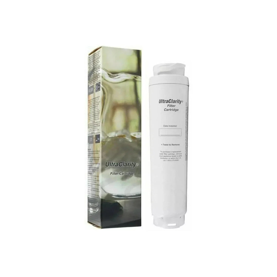 Front view of Bosch UltraClarity BORPLFTR55 refrigerator water filter with retail box packaging, designed to reduce chlorine, sediment, and odor for clean drinking water.